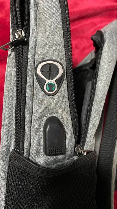 Mochila Anti Furto Notebook Saida Cabo Aux Usb Fone Ouvido - Foto 4
