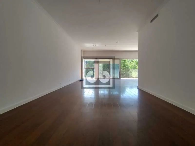 Apartamento à venda no Leblon desocupado com varanda, 4 quartos sendo 2 suítes copa-cozinh - Foto 8