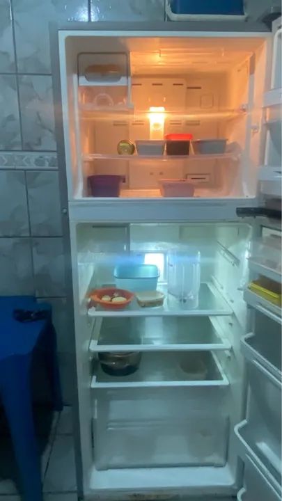 Geladeira Duplex em ótimo estado! - Foto 3