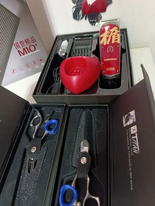 Máquina de Cortar Cabelo Profissional MadeShow - Titan - Foto 3