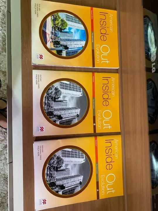 Livro Inside out evolution  - Foto 4