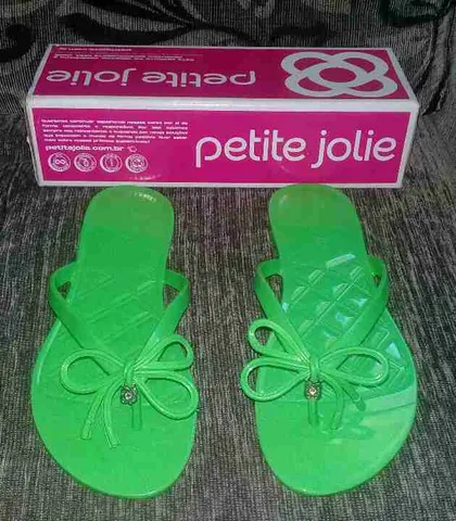 PETITE JOLIE Jelly chunky flip flops in black - Shoebox