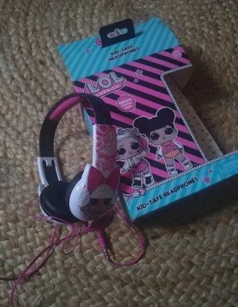 Fone de ouvido LOL