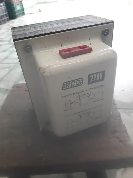 Autotransformador Bivolt 127V/220V 2000VA - Foto 3