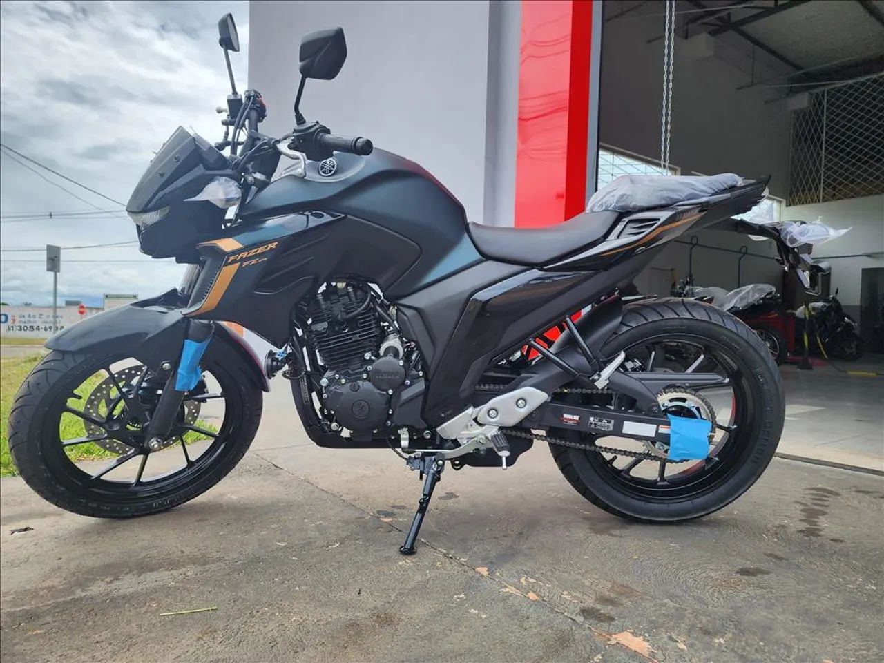 YAMAHA FAZER FZ25 ABS