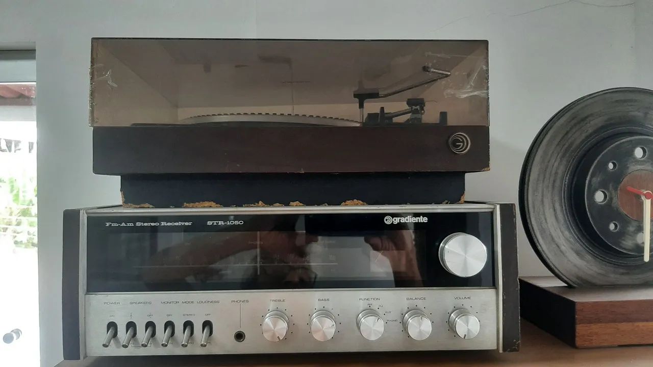 Gradiente STR-1050 - Receptor de Som Estéreo Vintage