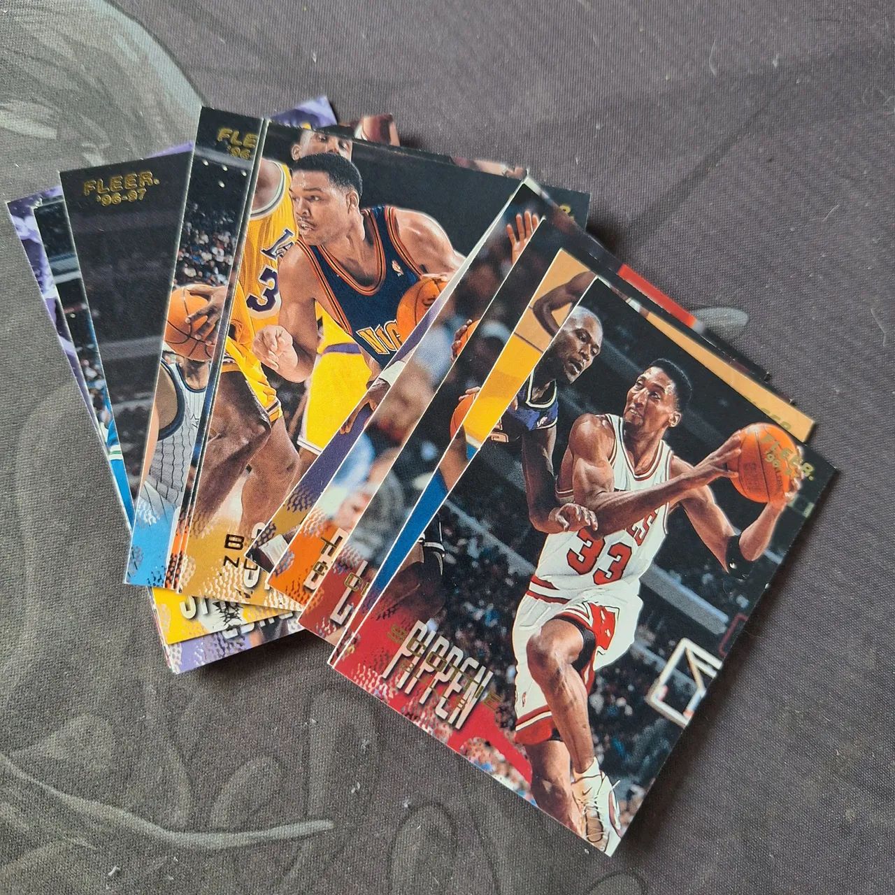 16 cards de Basquete coleção Fleer- temporada 96-97
