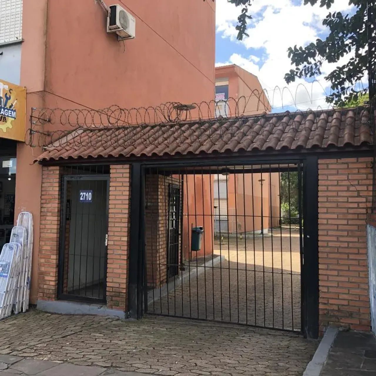 JK no Bairro Jardim Leopoldina com 40 m², Quarto/sala, banheiro social, área de serviço, c