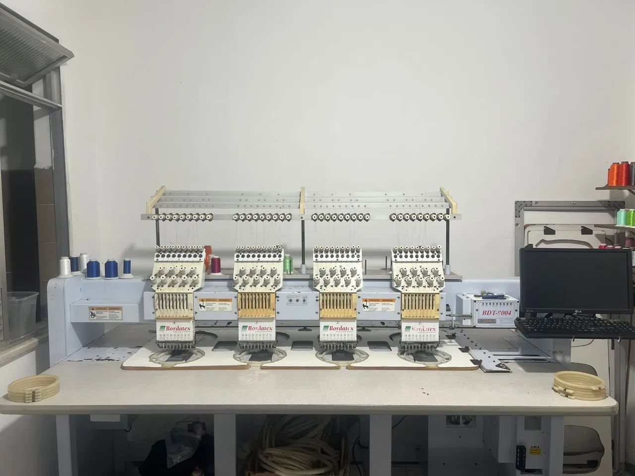 Máquina de Bordado Industrial - Foto 4