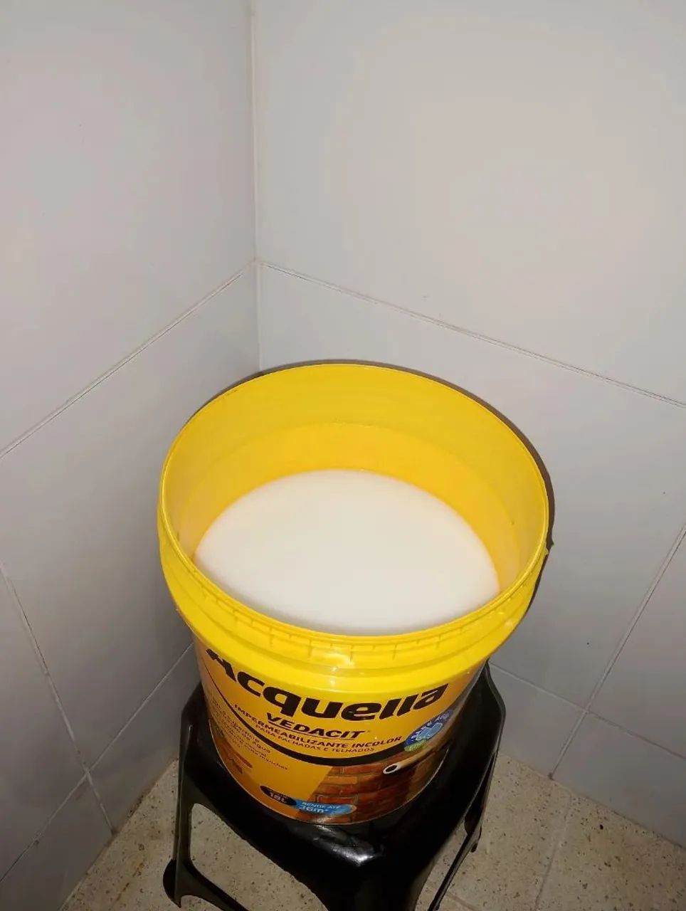 Balde de impermeabilizante Acquella Vedacit 18L - Foto 2