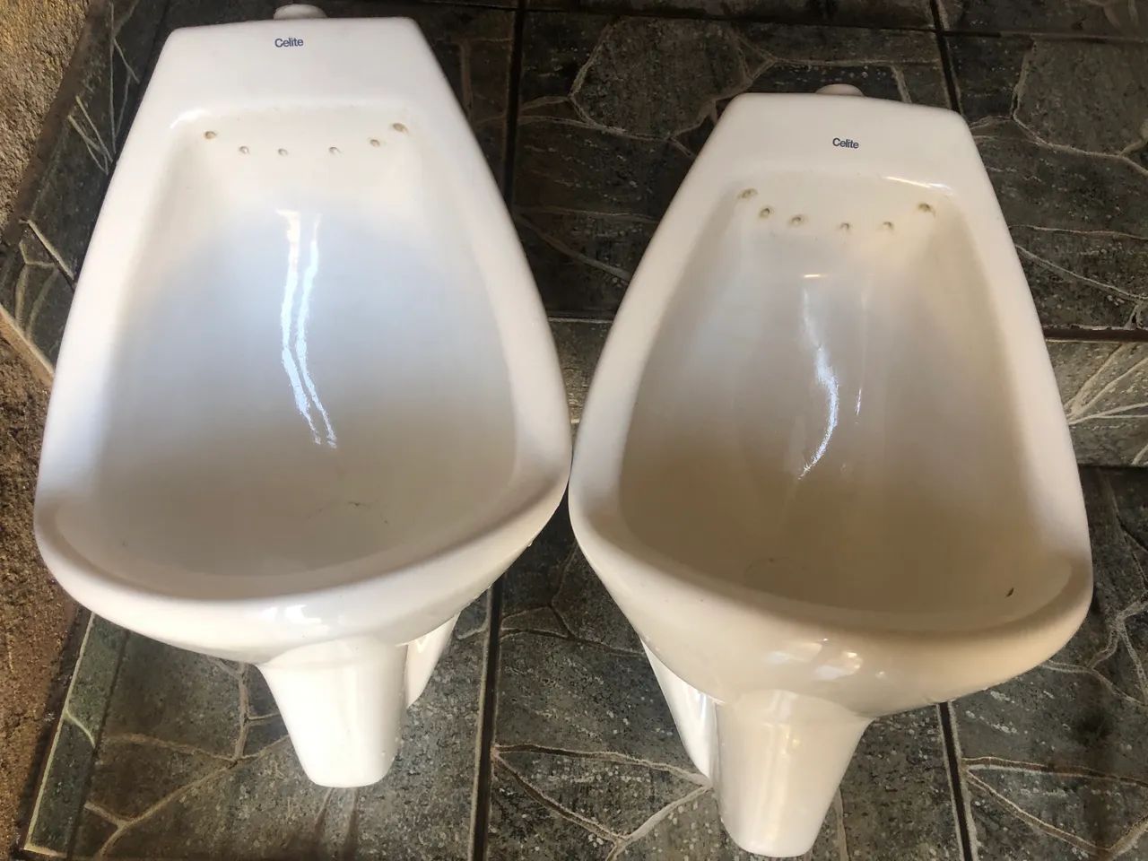 Mictório em louça branco celite 64290667777282124