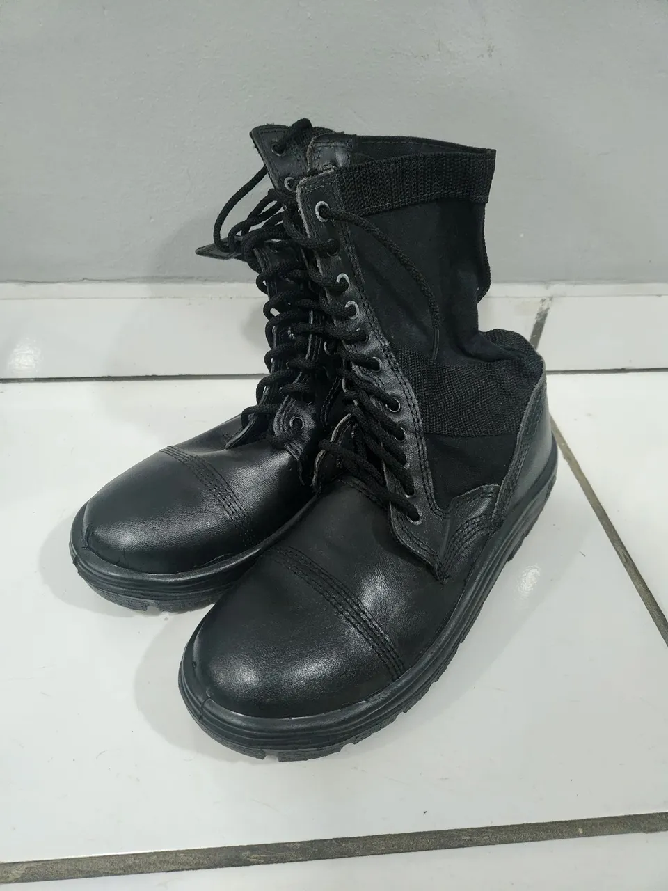 Cuturno preto