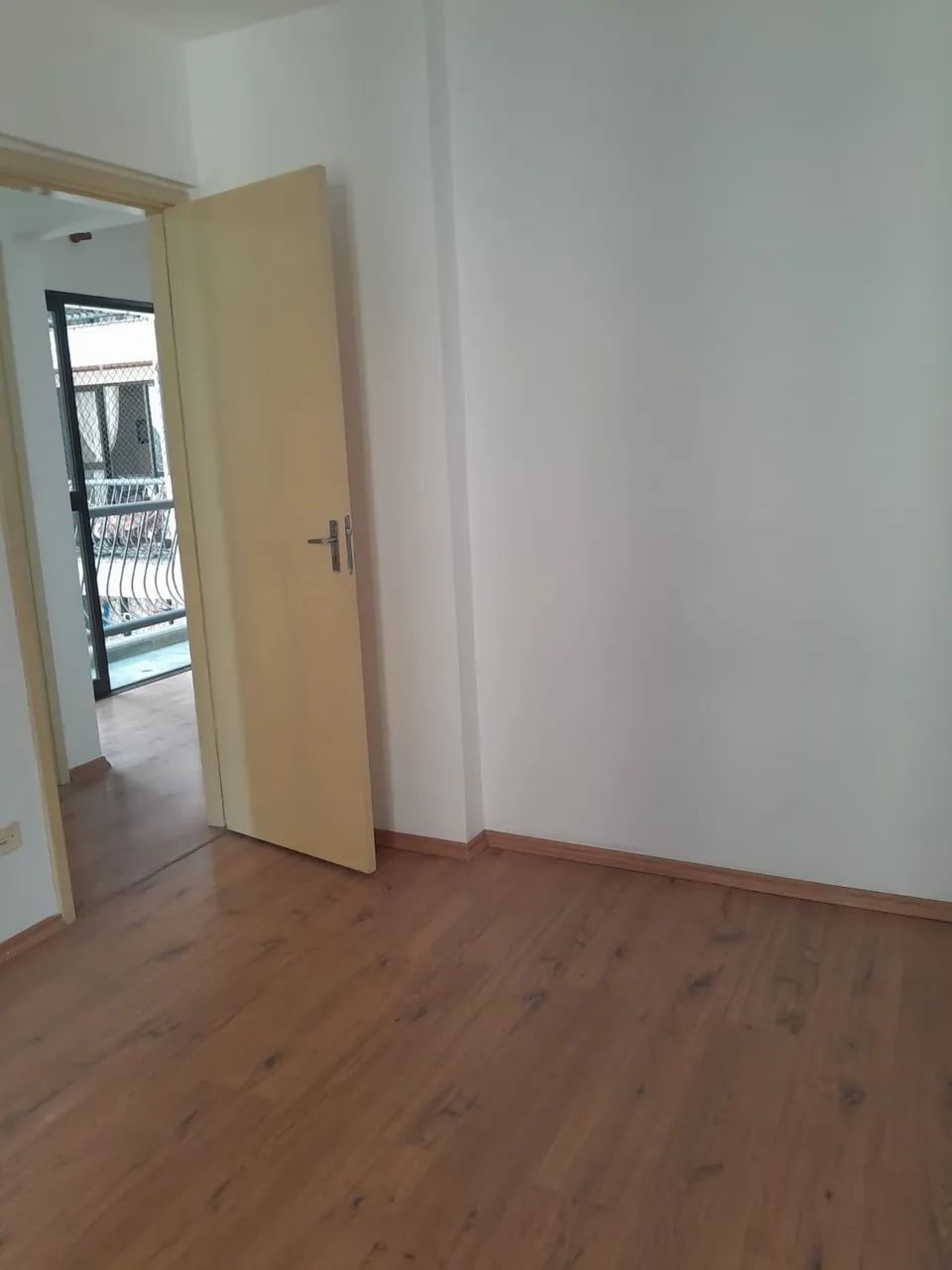 Imóvel para aluguel possui 63 metros quadrados com 2 quartos