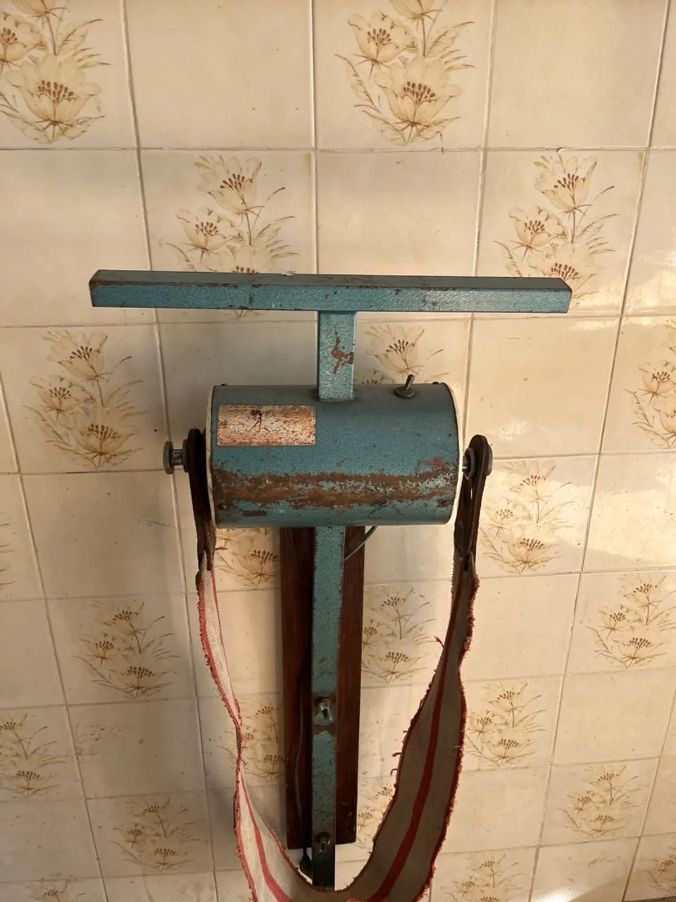 Aparelho de ginástica antigo massageador - Foto 3
