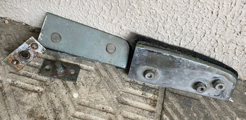 Porta de vidro temperado c/ fechadura magnética - Foto 2