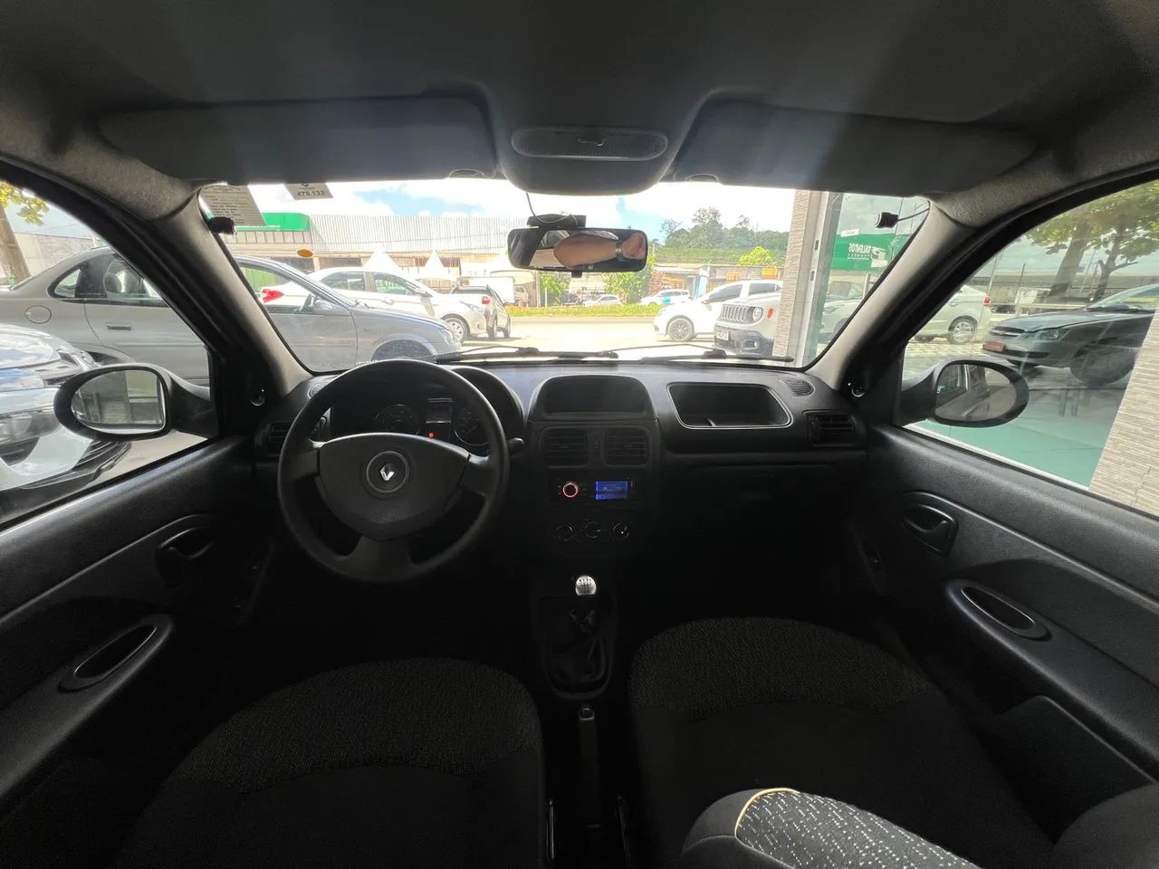 CLIO 2014 - CARRO EXTRA - ÚNICO DONO - APENAS 21 MIL KM - Foto 2