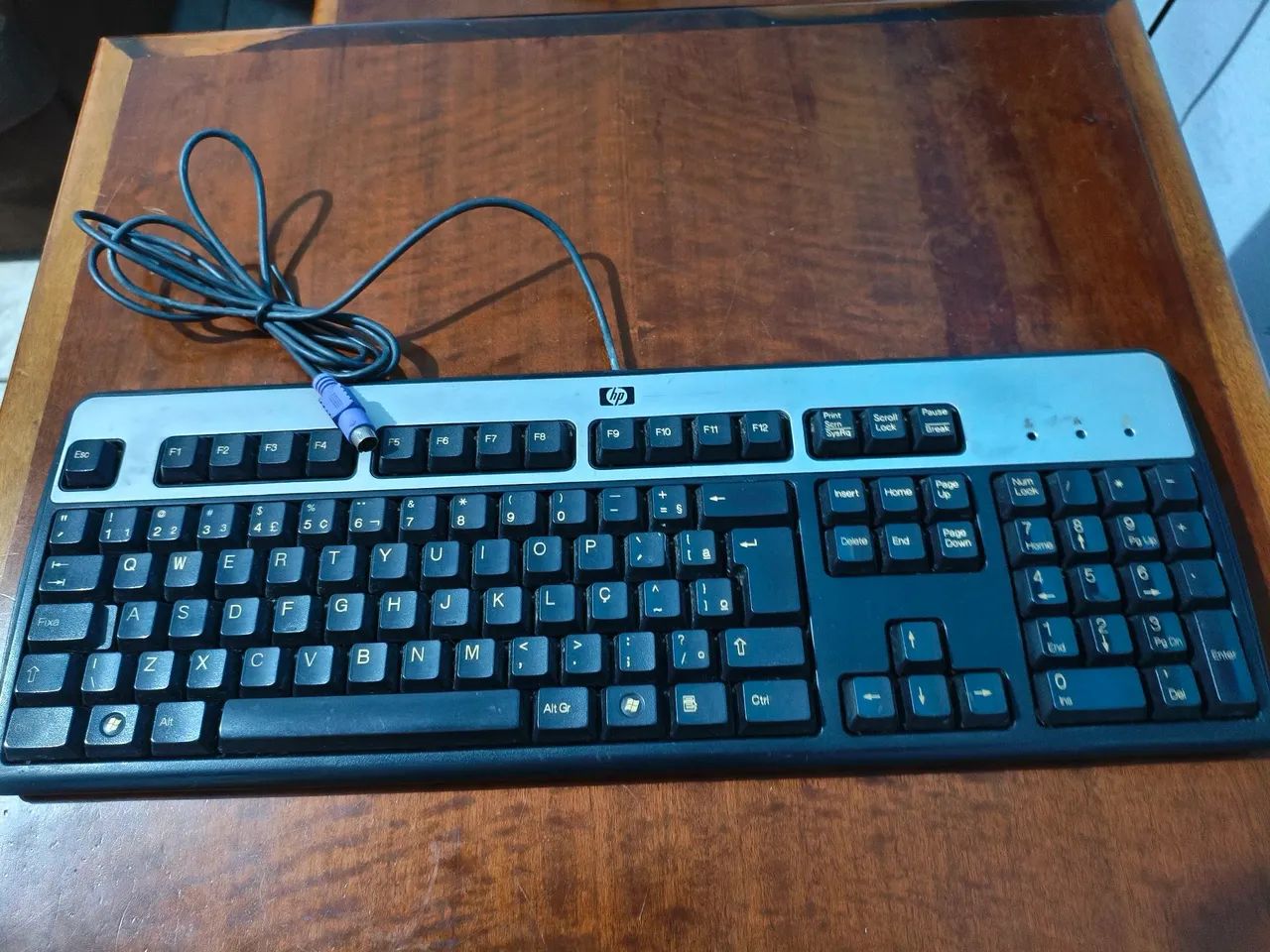 2 Teclados USB marca HP modelo KB- 0316