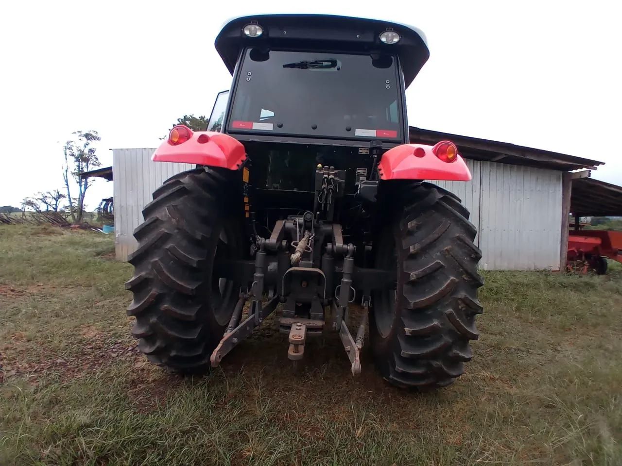 Trator MF 4420 - Foto 2