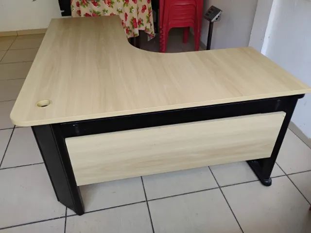 Mesa de estudo ou escritório 64850146163713121
