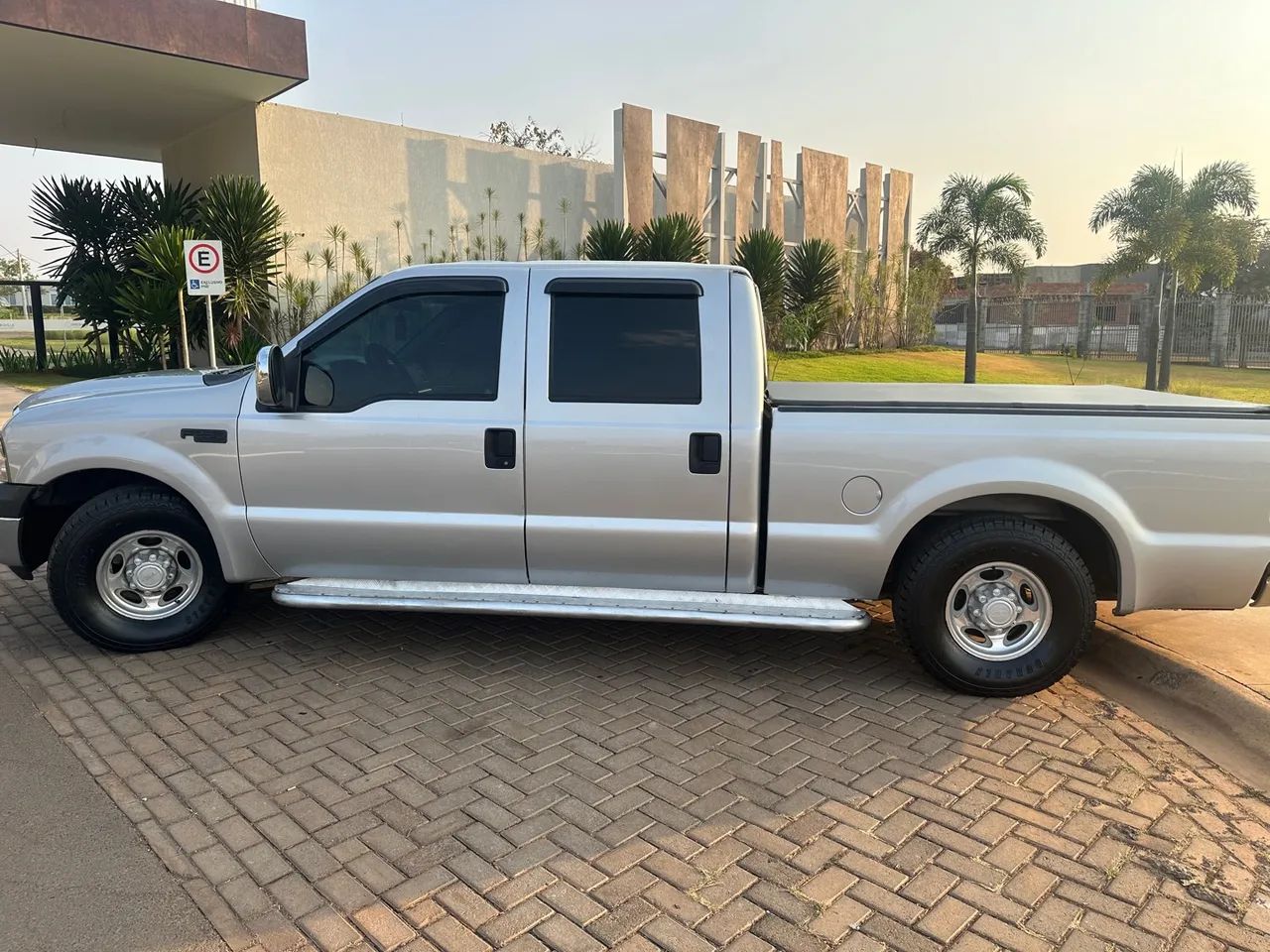 F250 XLT ano 2005 motor MWM 6cc - Foto 3