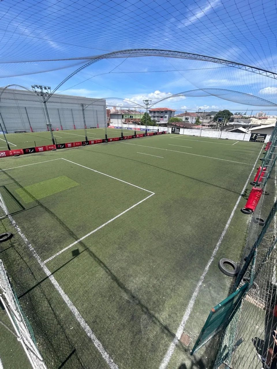 Campo de Grama Sintética. 