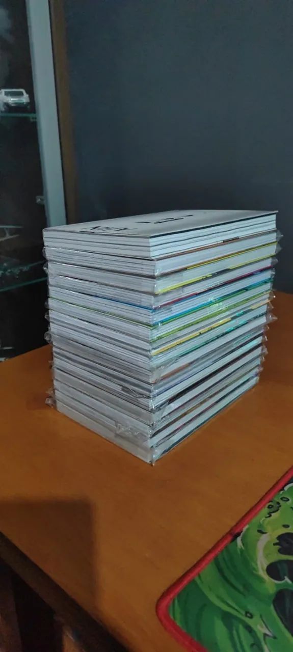 Ajin faltando apenas volumes 9 e 15 - Foto 3