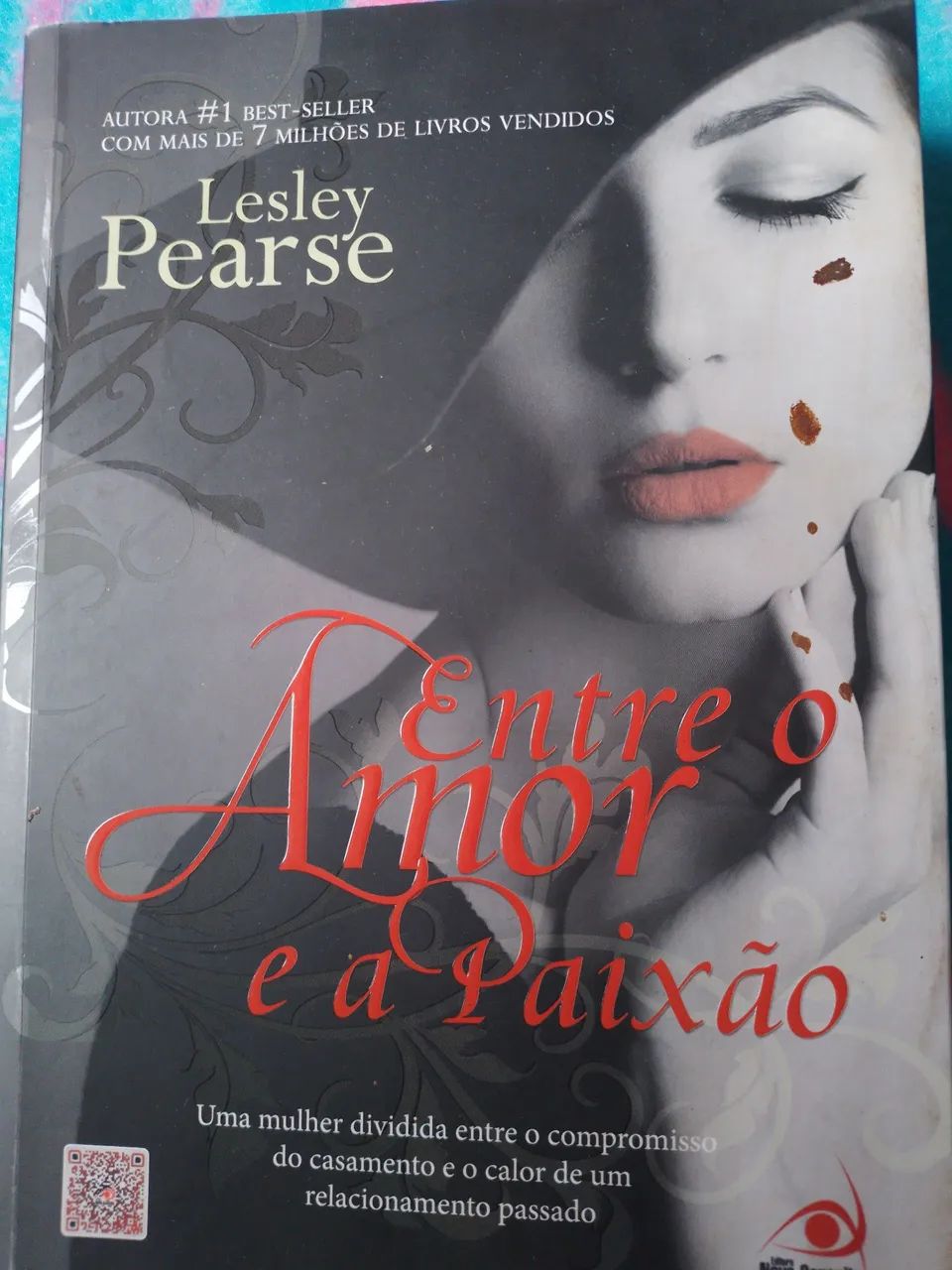 Lesley Pearse - Belle e Entre o Amor e a Paixão  - Foto 4