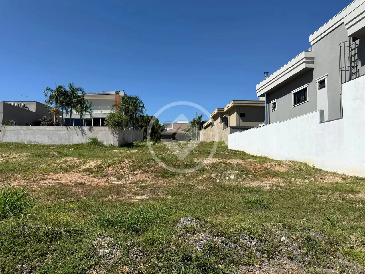 Vendo Terreno em Condomínio de Alto Padrão Villa Jardim Ginco com 494 m² no bairro Ribeirã