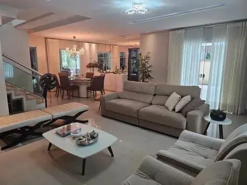 Casa no Montenegro Boulevard com 4 suítes - Parque Verde, Belém - PA