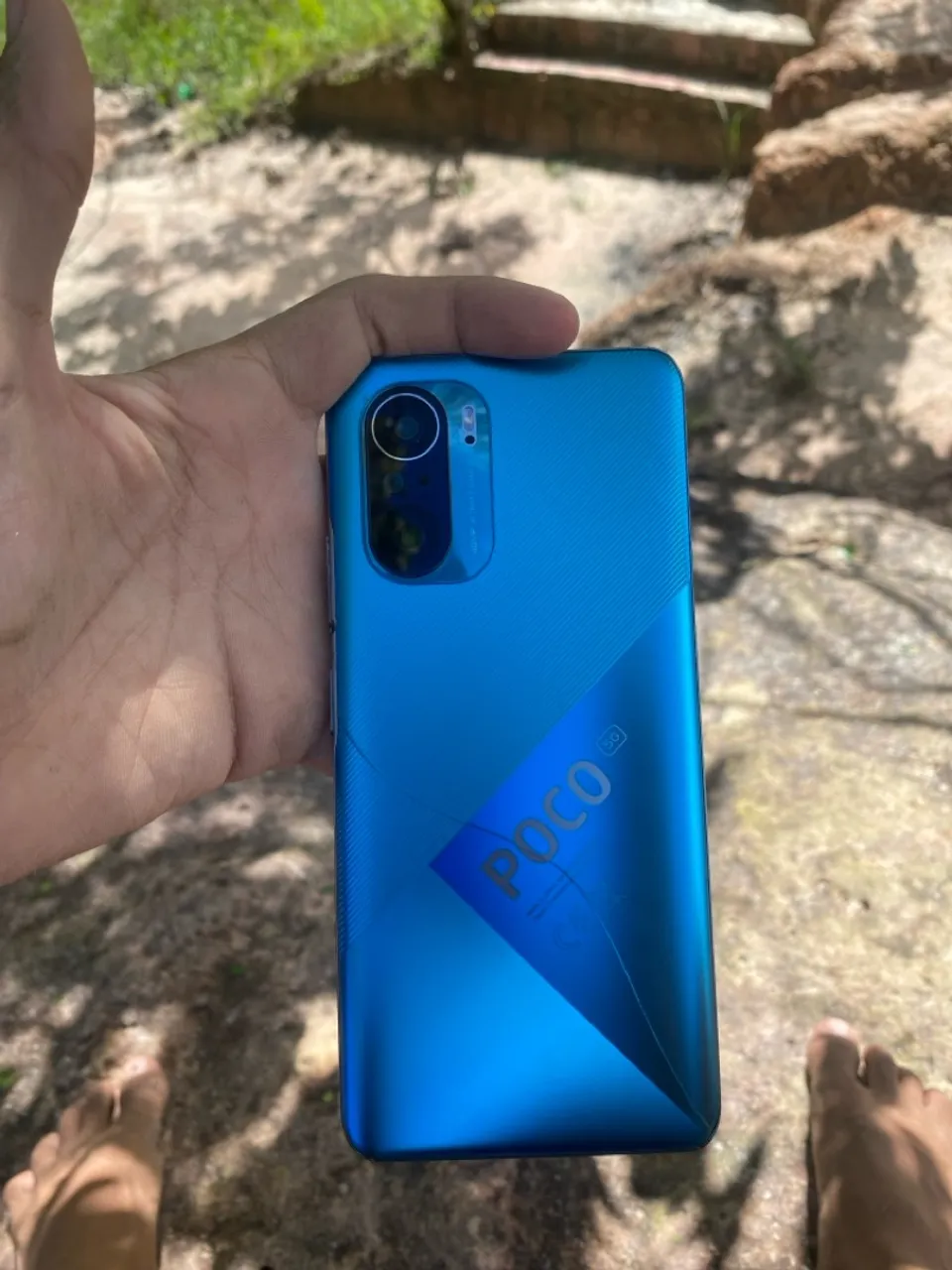 POCO F3