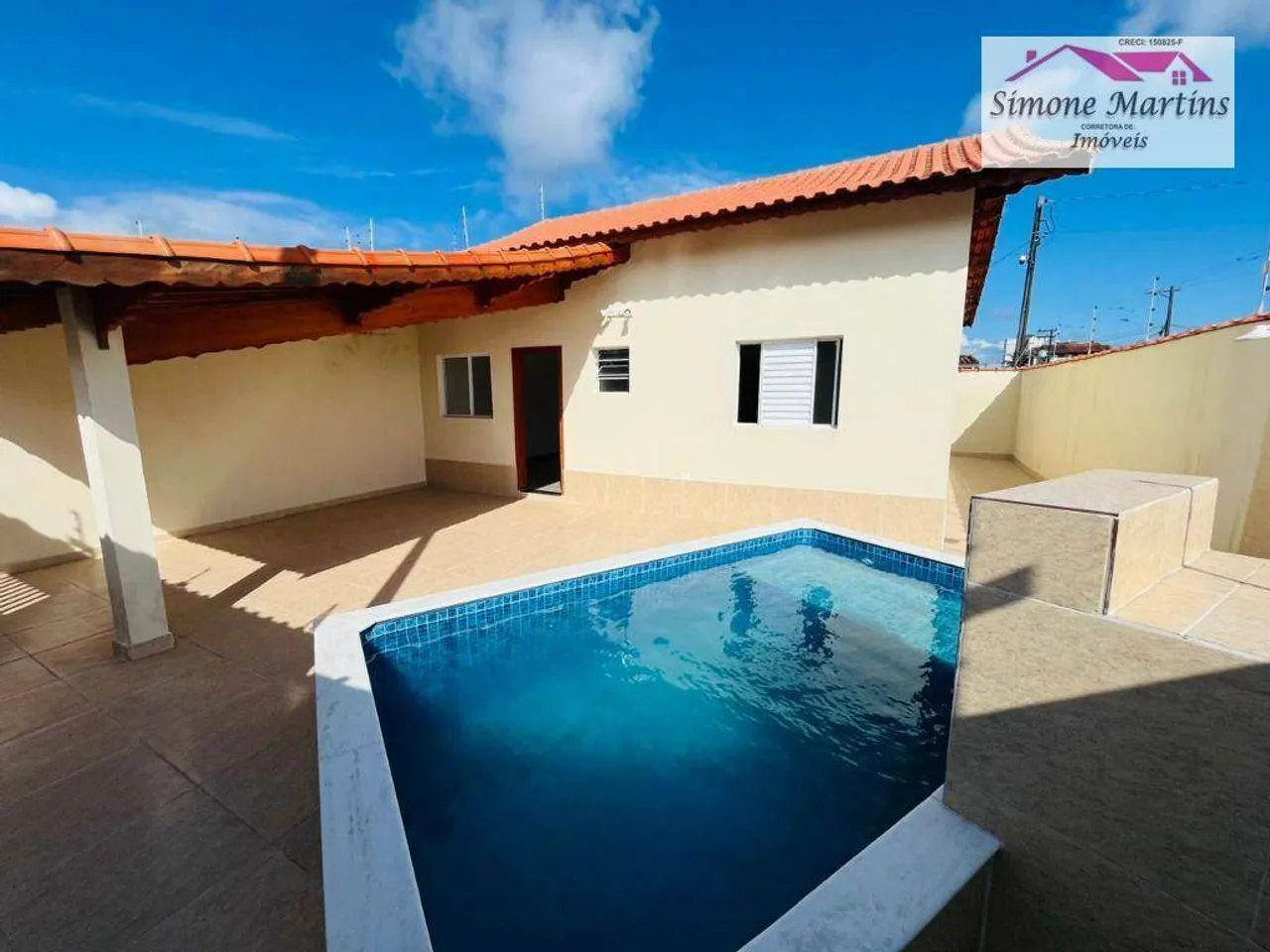 Casa com 2 dormitórios à venda, 71 m² por R$ 389.900,00 - Vila São Paulo - Mongaguá/SP