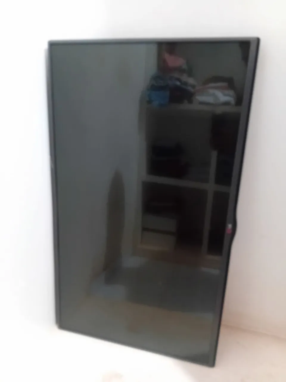 TV LG (falta apenas trocar os led)