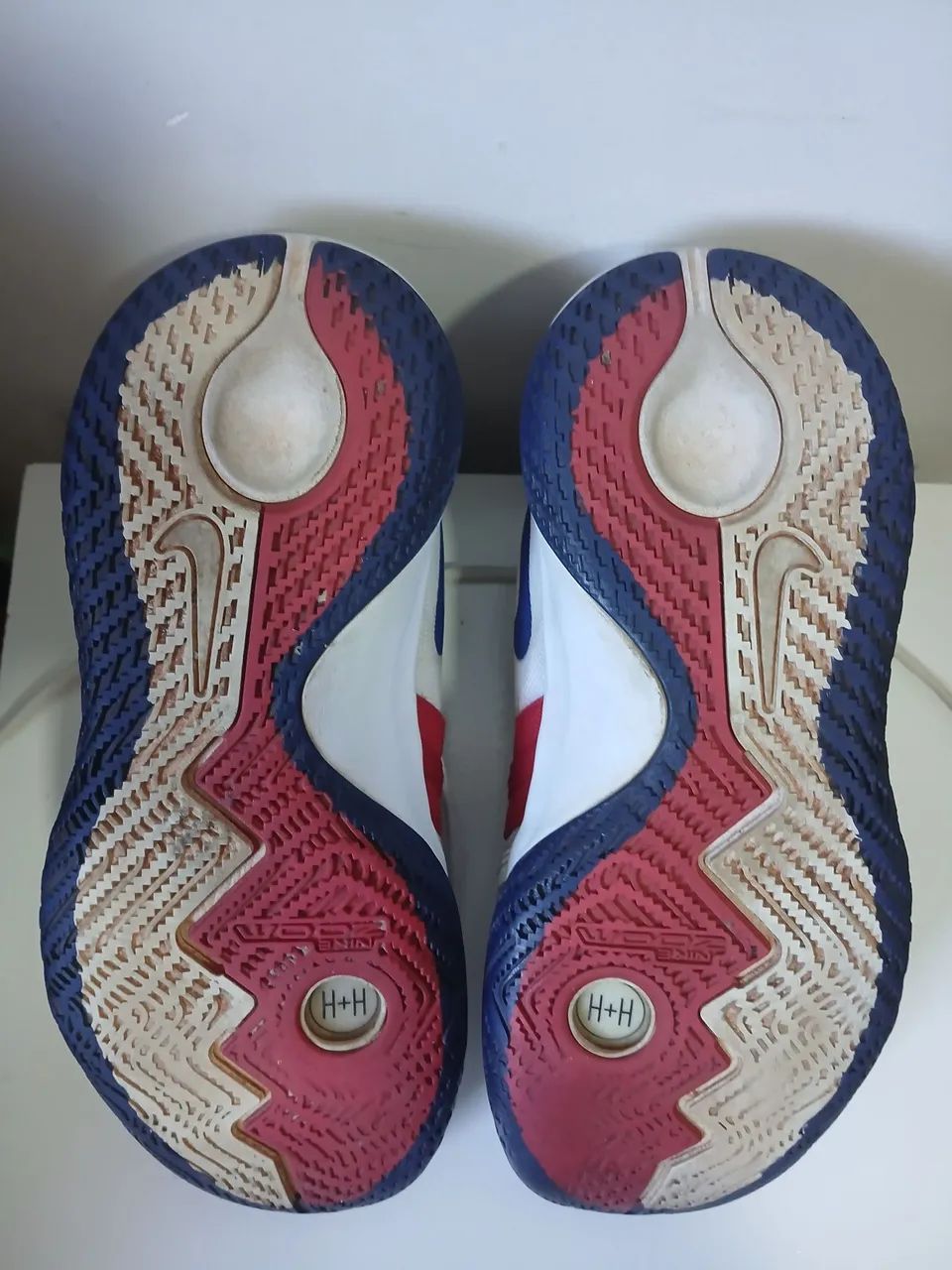 Tênis Nike Kyrie  - Foto 5