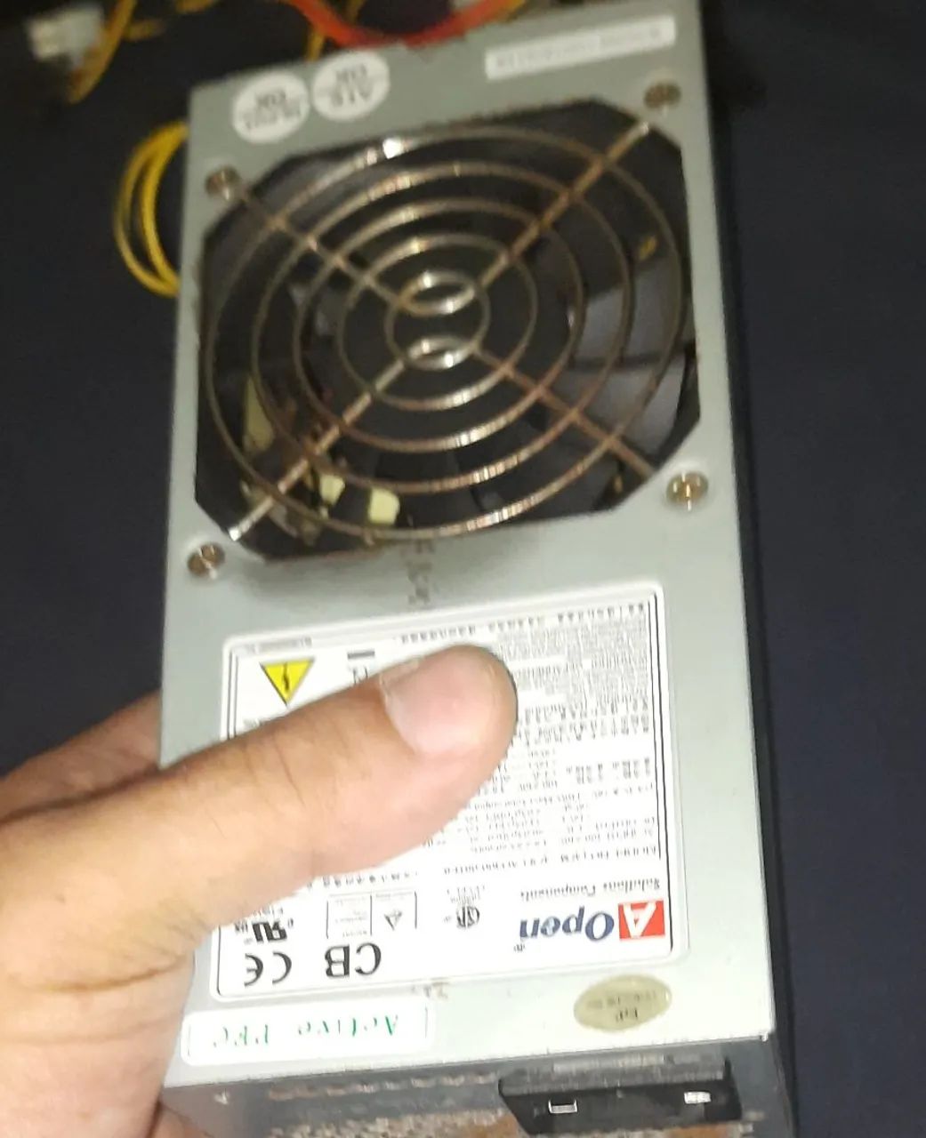 Fonte atx , pfc ativo AOPEN.  300watts. Automatica. 