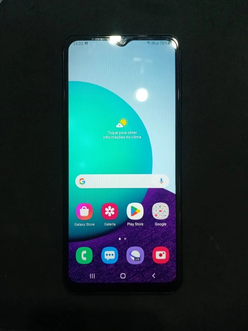 Celular Samsung excelente 