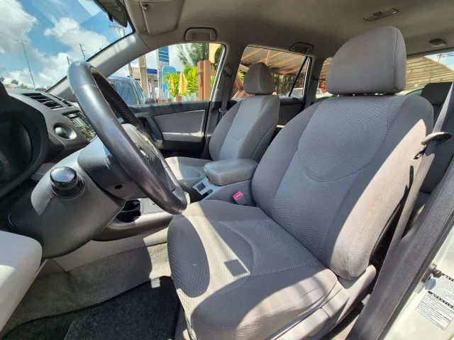 Toyota RAV4 2.4 Gasolina 4x2 170cv Aut. (2011) - EXTRA - Foto 7