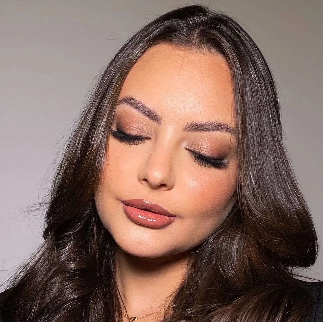 Maquiagem para realçar sua beleza - Foto 2