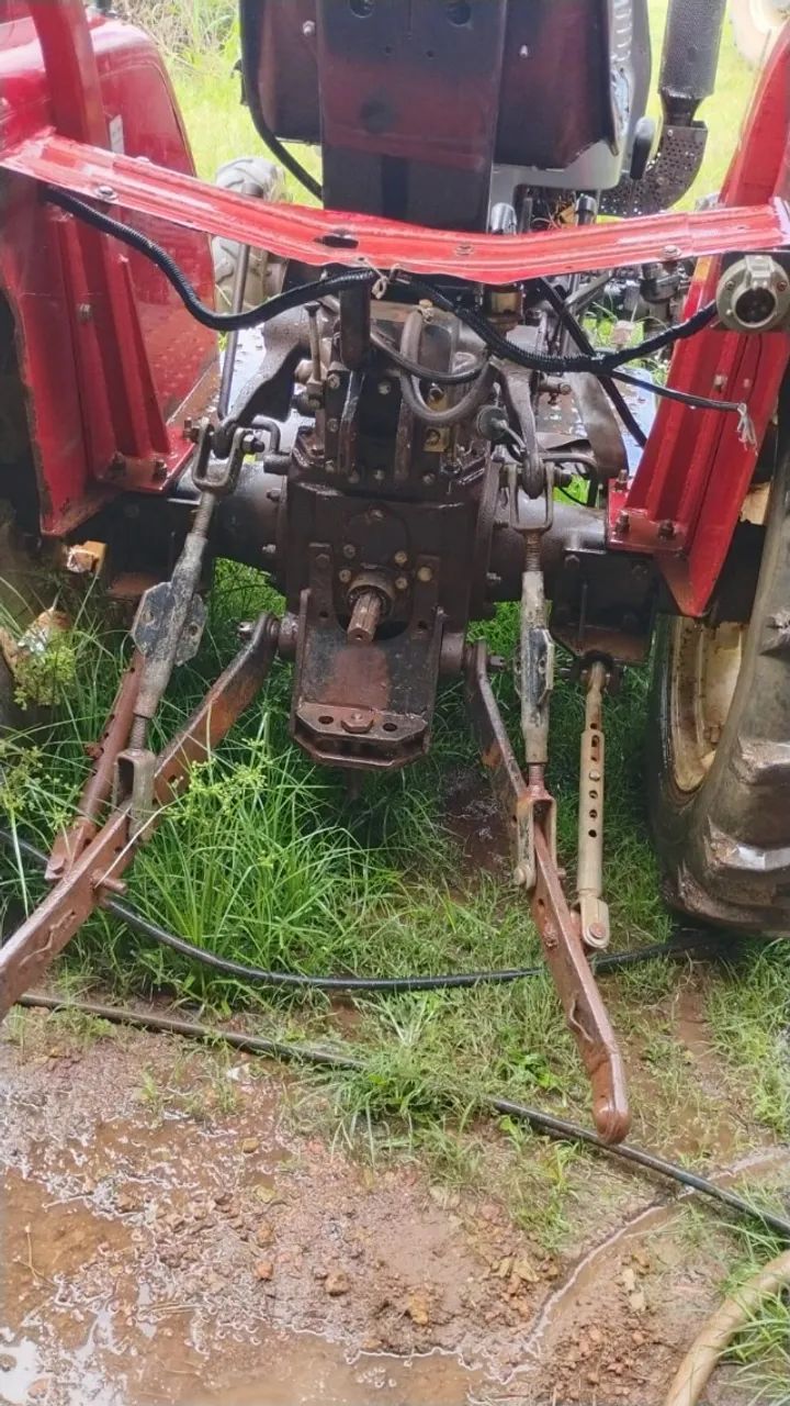 Trator Foton - Melhor custo x benefício para pequenas e médias propriedades  - Foto 4