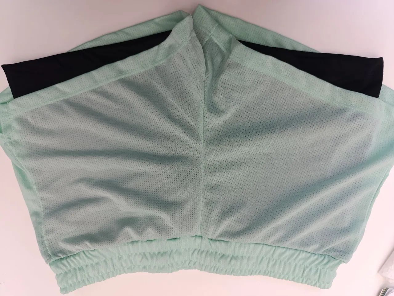 Shorts feminino 2 em 1 novo  - Foto 2