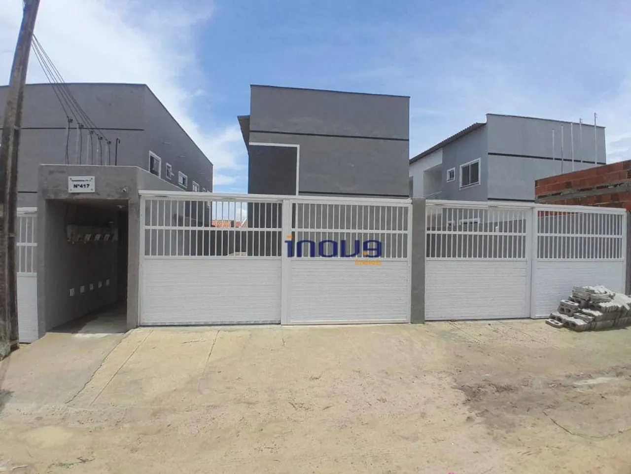 Apartamento com 2 dormitórios para alugar, 56 m² por R$ 800,00/mês - Gereraú - Itaitinga/C