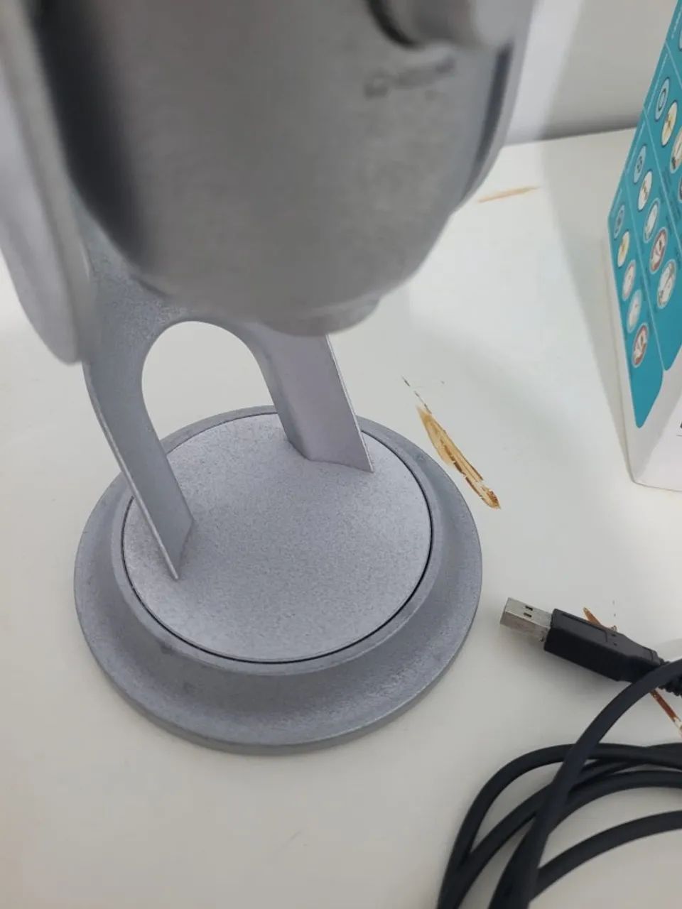 Microfone Blue Yeti Silver + suporte articulado - Foto 2