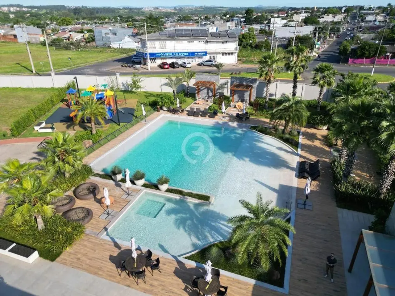 Terreno à venda em Portão, Centro, com 401 m², Nelsi Haas