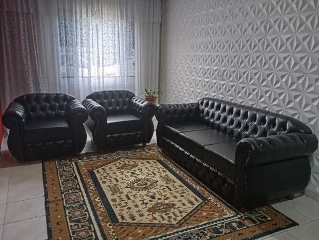 Sofá Chesterfield Couro Ecologico Novo - Foto 4