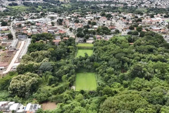 Chácara de 9.700m2 com campo de areia e 3 campos gramados - Foto 4