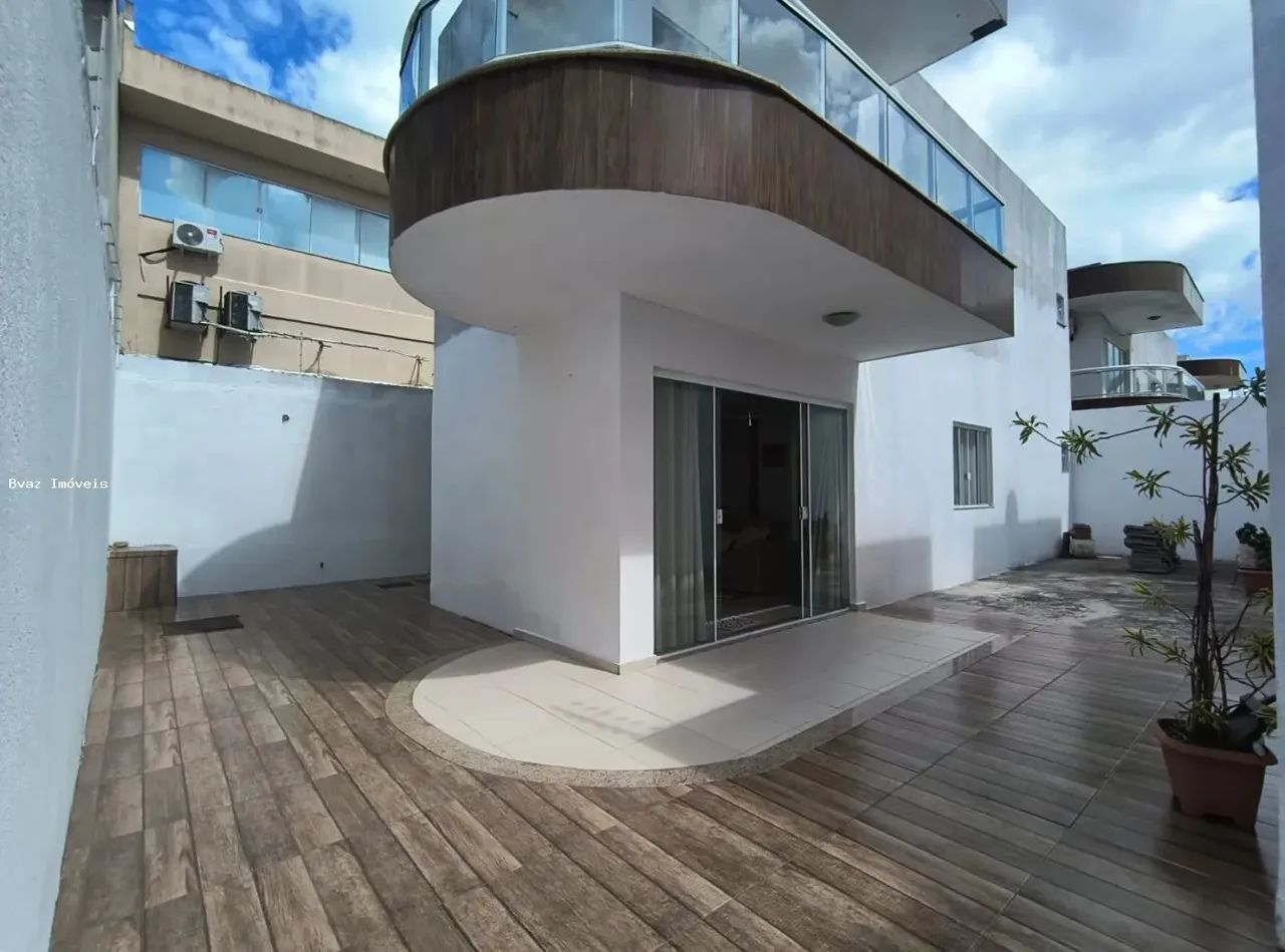 Casa para Venda em Cabo Frio, Novo Portinho, 3 dormitórios, 3 suítes, 4 banheiros, 2 vagas