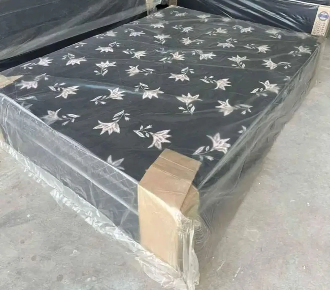 Cama box com colchão. Direto da fábrica, frete grátis