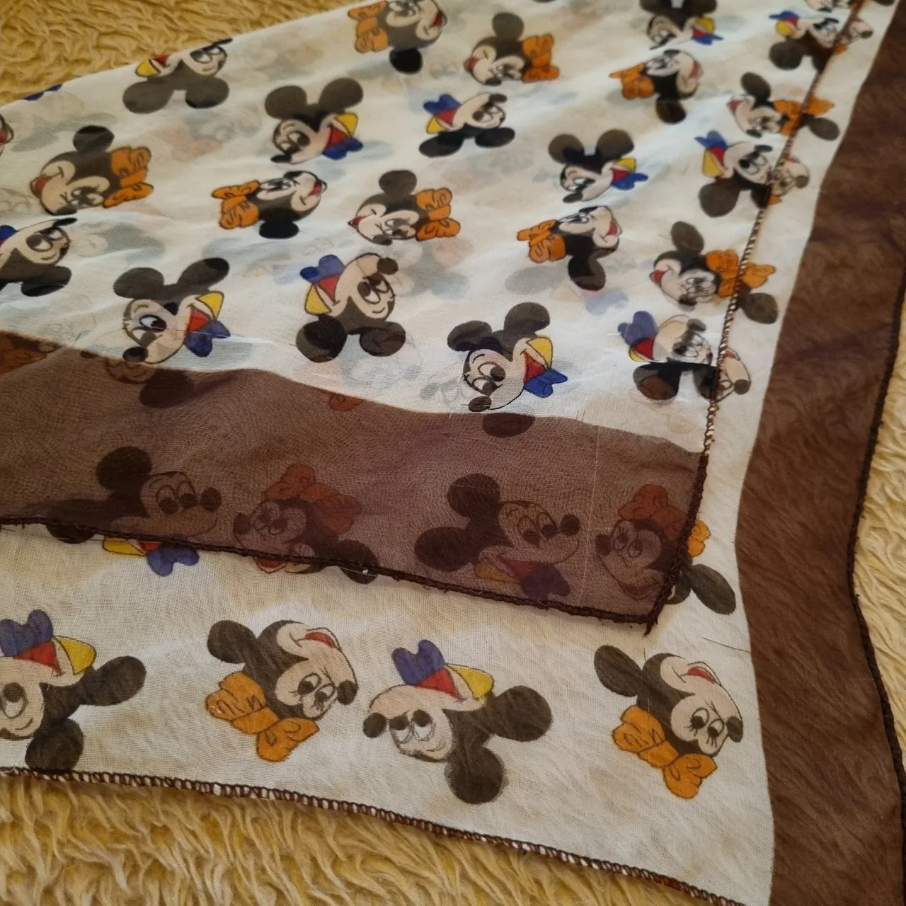 Lenço de Seda Mickey Mouse