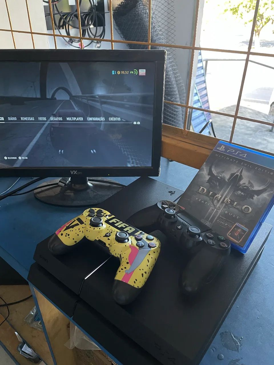 Ps464292477802883122