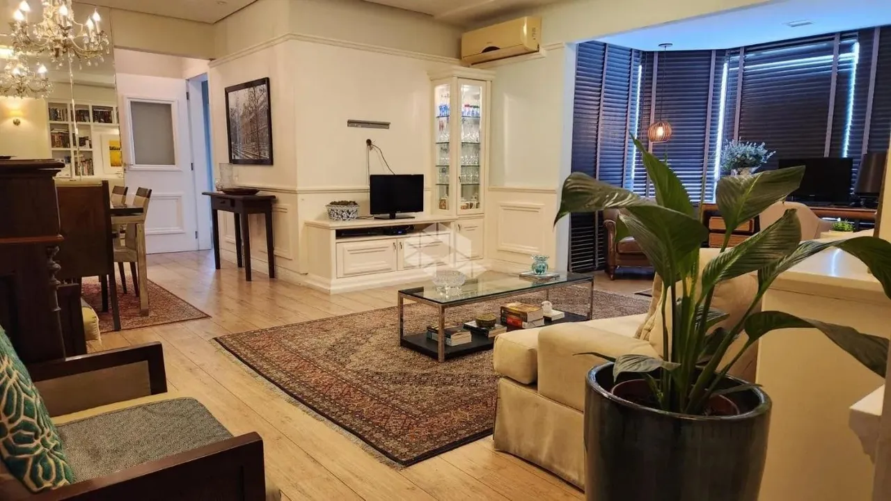 Apartamento para Venda em Florianópolis, Centro, 3 dormitórios, 1 suíte, 3 banheiros, 2 va