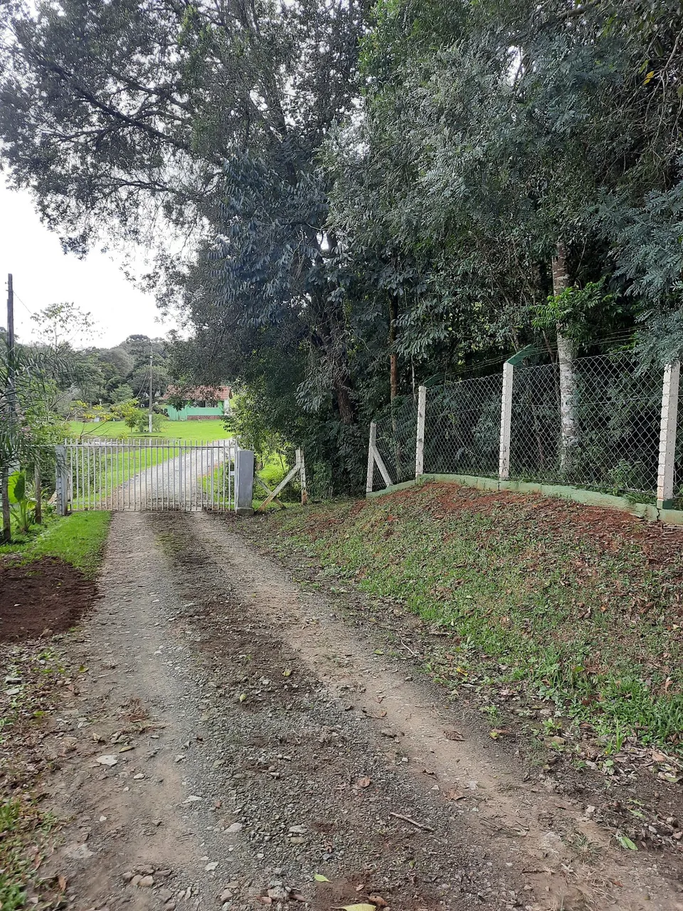 CHÁCARA EM IRATI